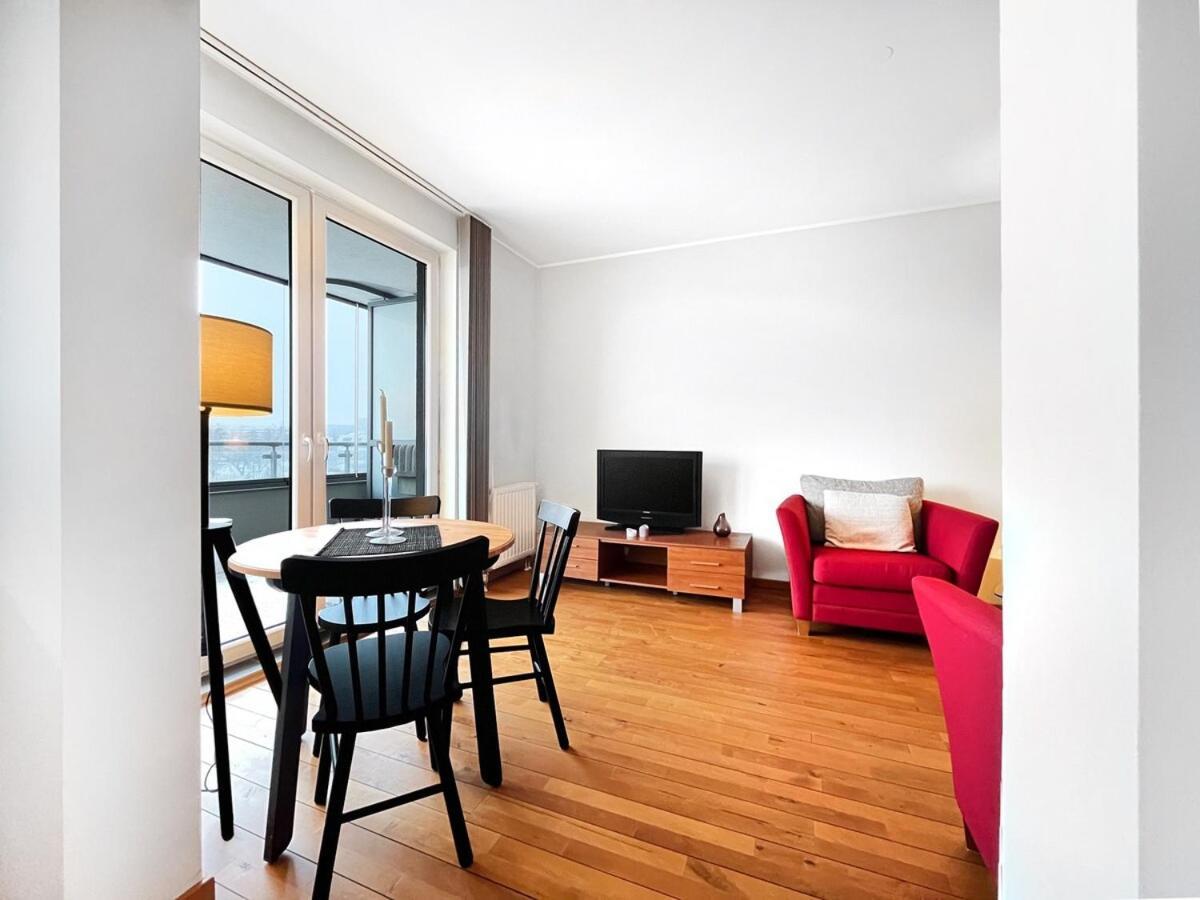 Apartament In Cozy Area For 4 Guest, Cracow *