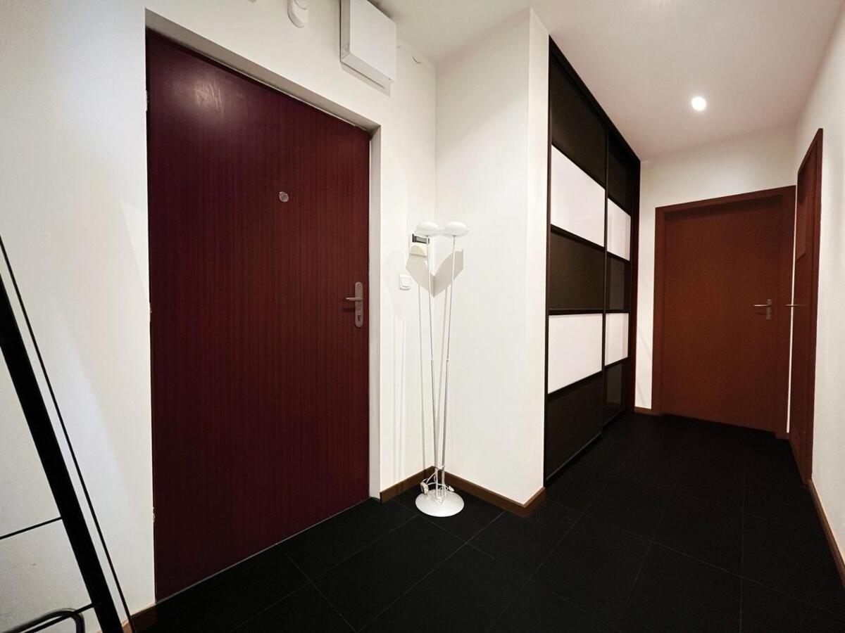 Apartament In Cozy Area For 4 Guest, Cracow *